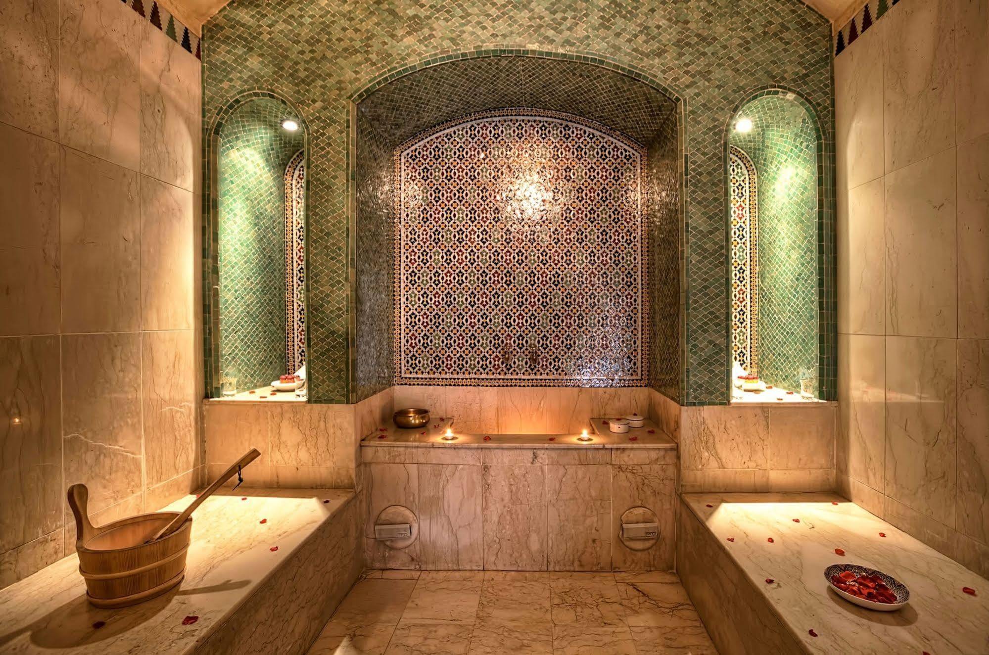 马拉喀什 里亚德克尼莎摩洛哥传统庭院酒店 外观 照片 Turkish bath