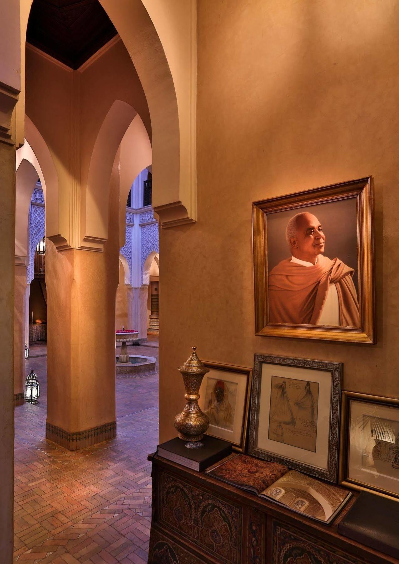 马拉喀什 里亚德克尼莎摩洛哥传统庭院酒店 外观 照片 The interior of the museum