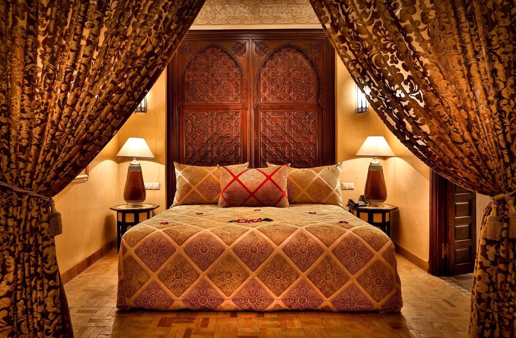 马拉喀什 里亚德克尼莎摩洛哥传统庭院酒店 外观 照片 A bedroom at the hotel